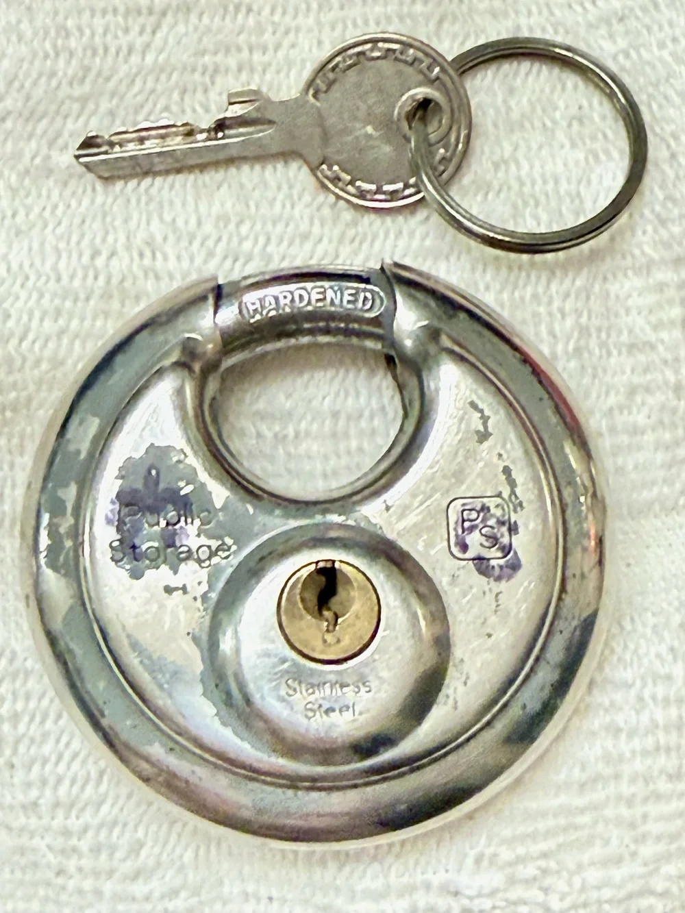 Huge bundle of various types of locks all with keys or combos provided